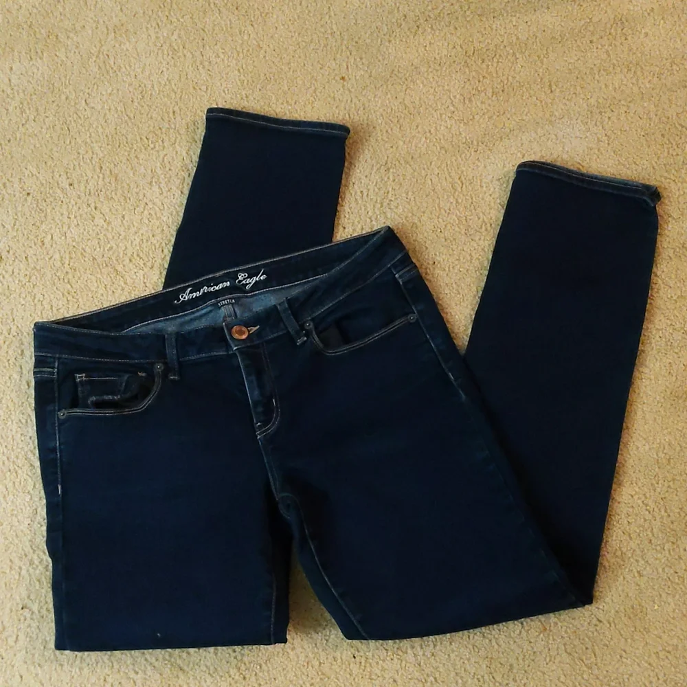 American Eagle Outfitters Dark Wash Skinny Jeans Size 14
